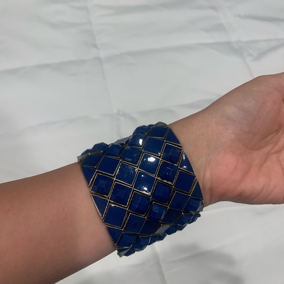 Bracelet - Picture 3 of 3